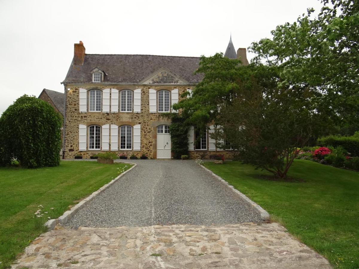 AhuilléManoir De La Provosterie住宿加早餐旅馆 外观 照片